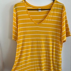 Old Navy Yellow and White Striped Short Sleeve Top L $8